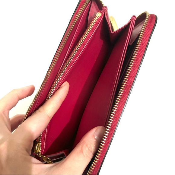 Louis Vuitton Limited Edition Rose Indian Sweet Monogram Vernis Zippy Wallet - Picture 6 of 15